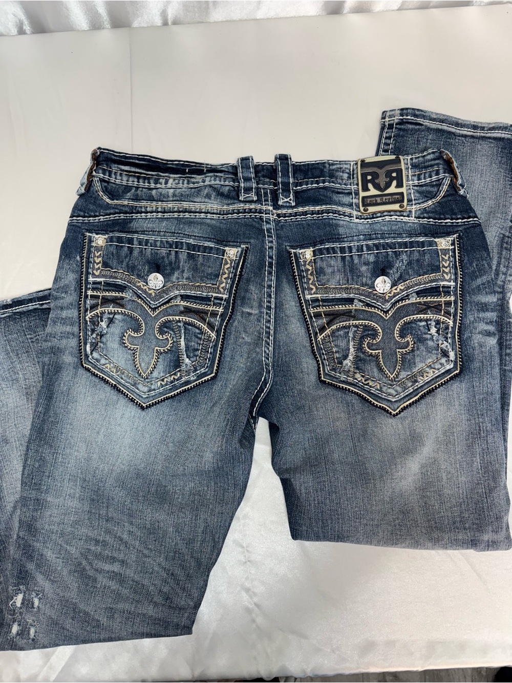 Rock Revival Norman Straight Men’s Distressed Faded Blue Wash Denim Jeans
